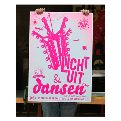SNOR licht uit & dansen